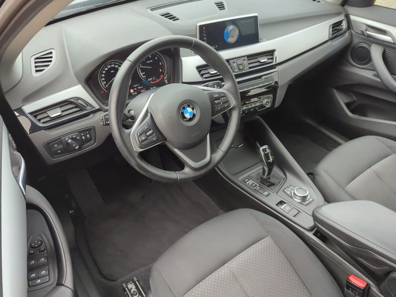 BMW X1 xDrive20d Advantage - Samsaru's Car Outlet