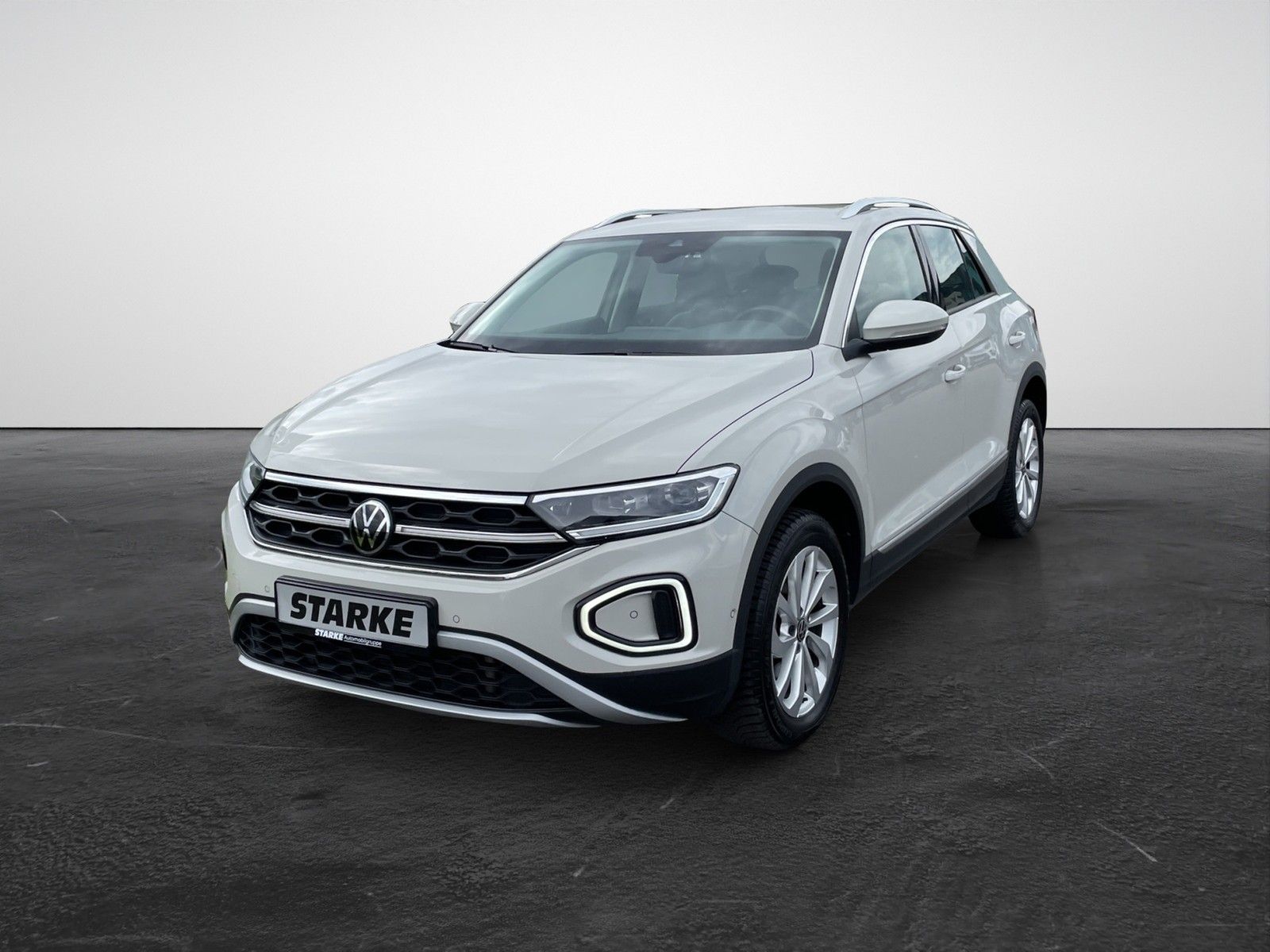 Volkswagen T-Roc 2.0 TDI DSG Style - Samsaru's Car Outlet