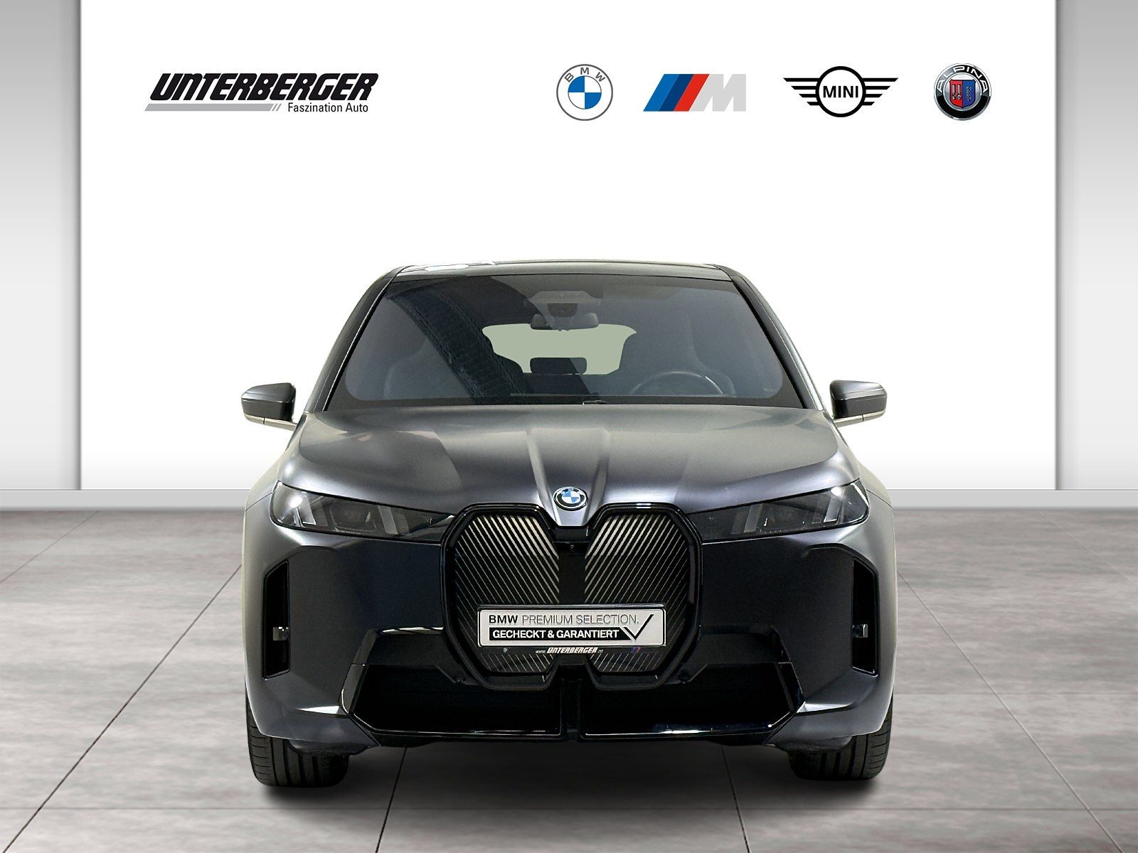 BMW iX xDrive60 M Sportpaket AHK Luftfeder B&W ACC