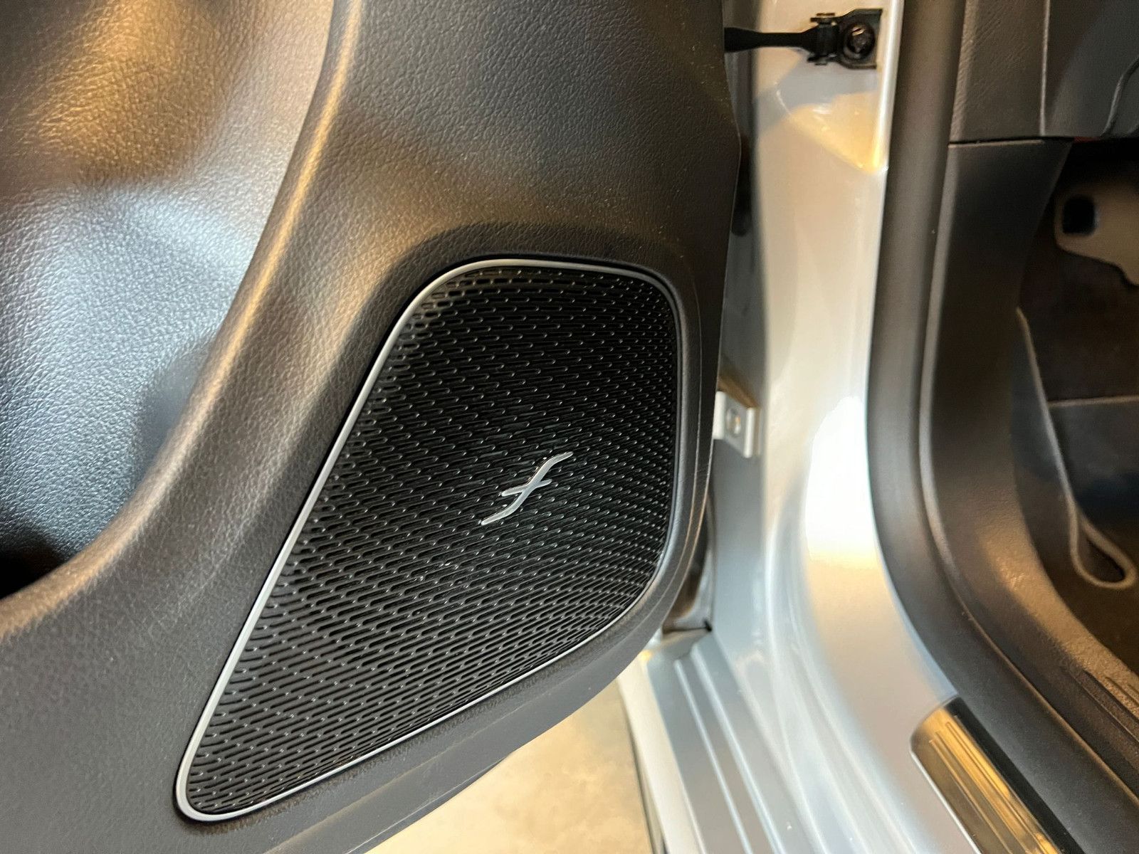 Mercedes-Benz CLA 45S AMG - Samsaru's Car Outlet