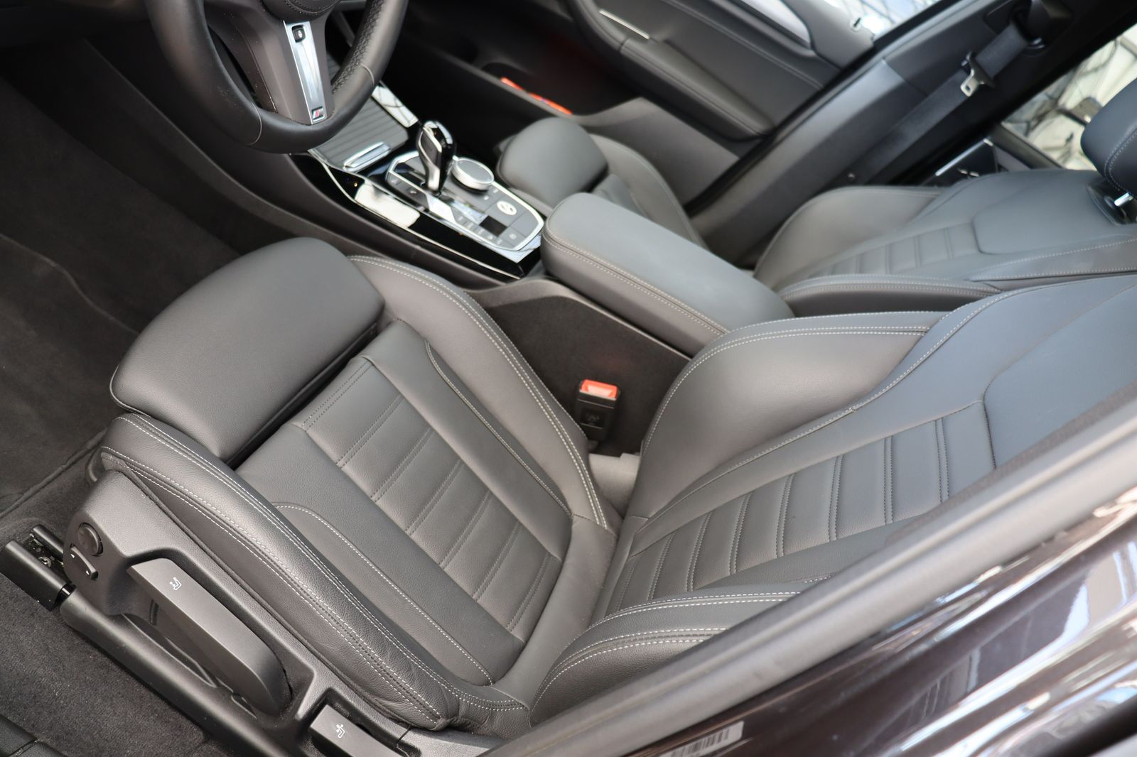 BMW X3 xDrive20d - Samsaru's Car Outlet