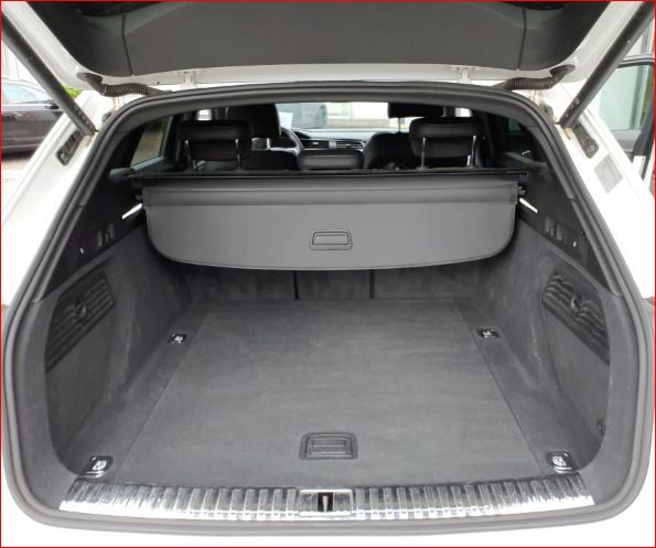 Audi e-tron 55 qu S-LINE Matrix Pano AHK LM21 NP:109K