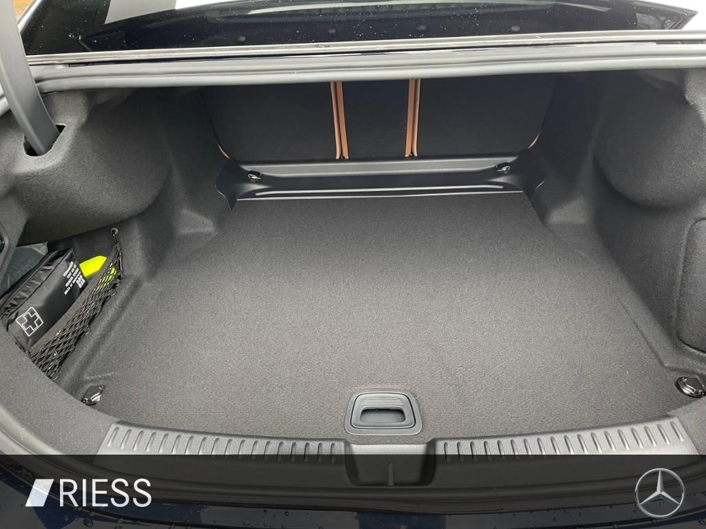 Mercedes-Benz E 450 d 4M AMG+AHK+PANO+20''+DISTR+360+BURM4D+KE