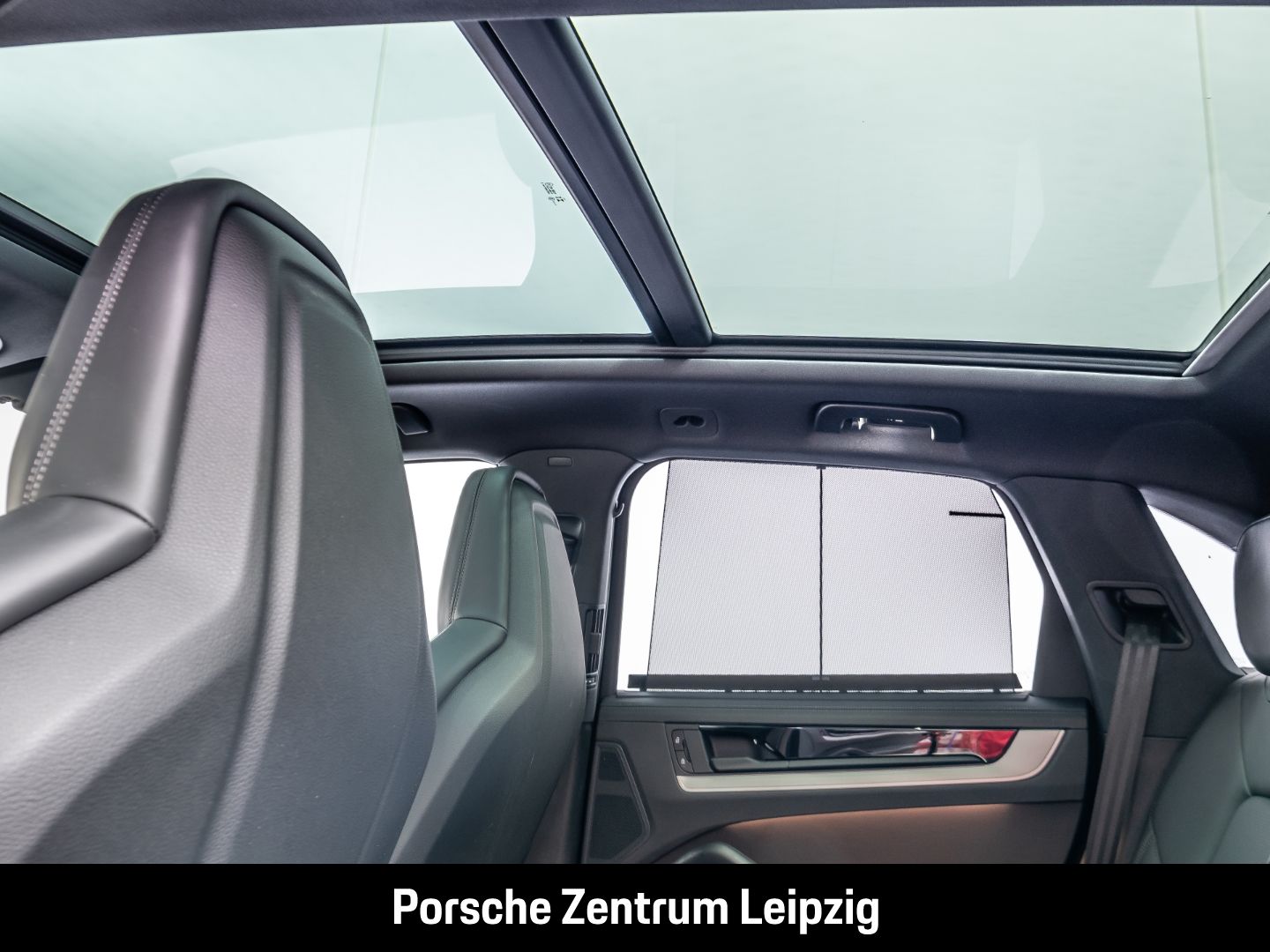 Porsche Cayenne S E-Hybrid PDCC Sitzlüftung InnoDrive He