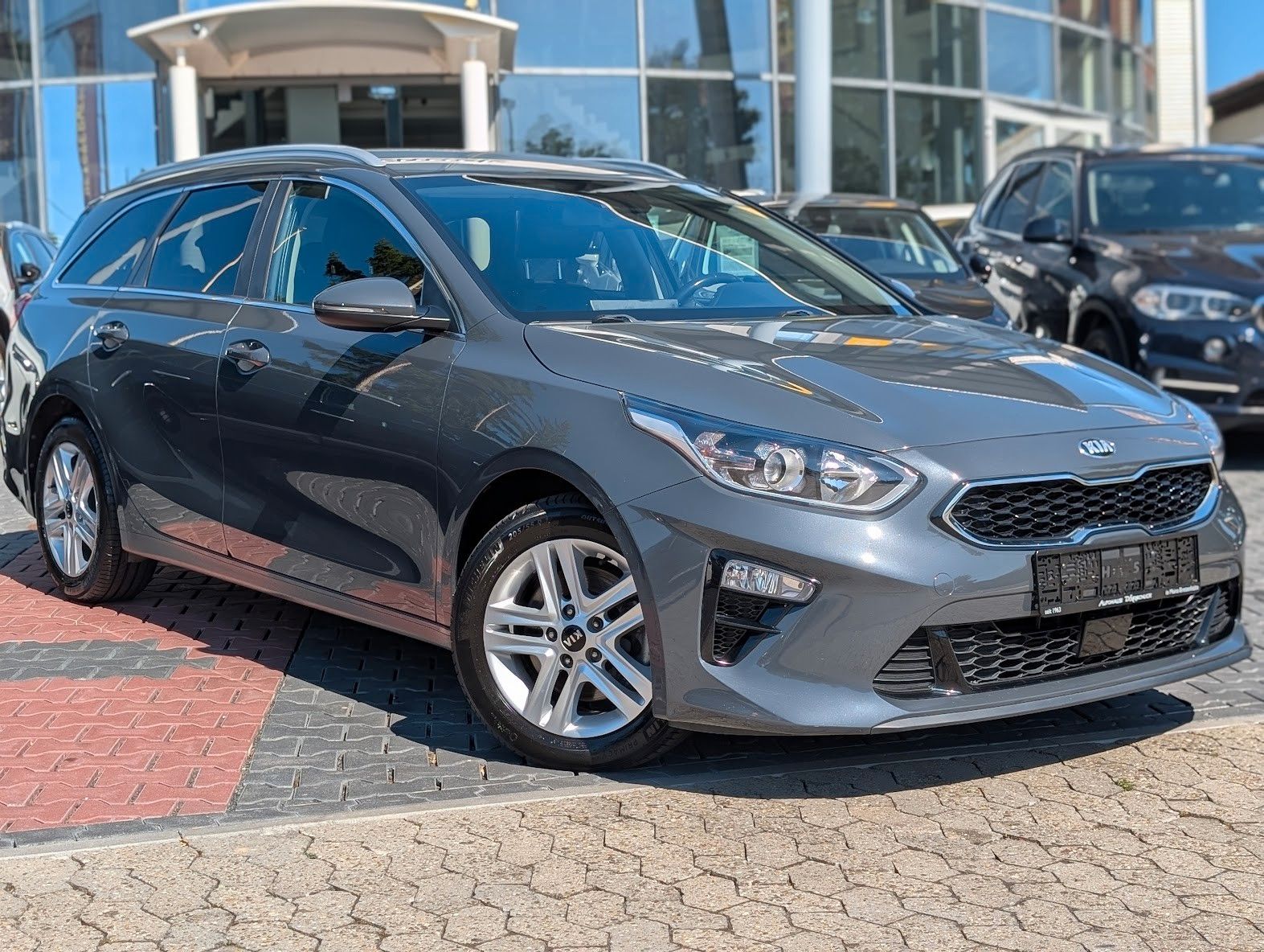 Kia cee'd Sportswagon - Samsaru's Car Outlet