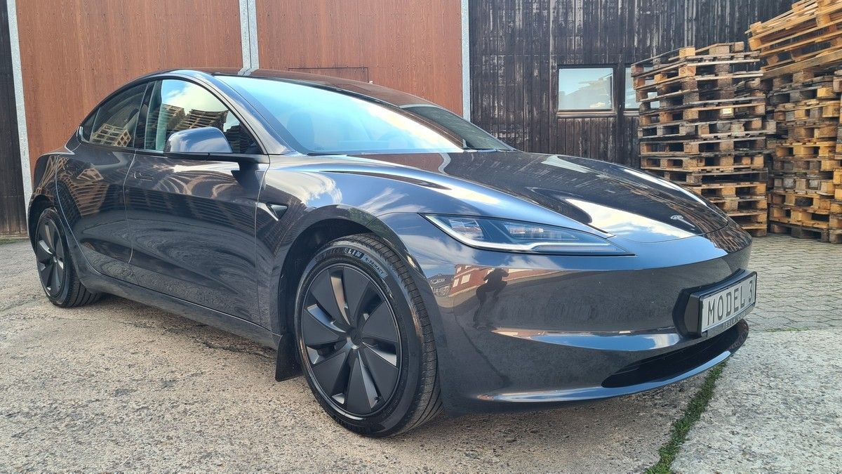 Tesla Model 3 LR AWD 2025 Highland  EAP HW 4