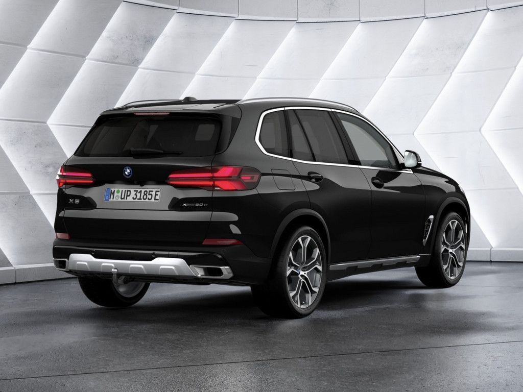 BMW X5 xDrive50e FACEL. SITZBELÜFTUNG LED PANO 360°