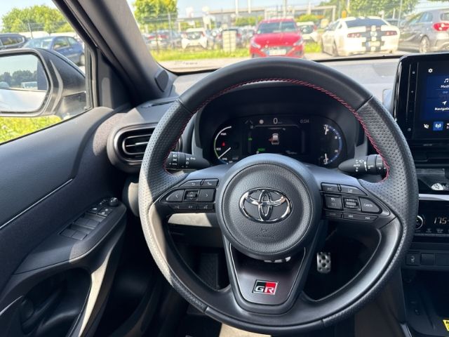 Toyota Yaris Cross Hybrid GR Sport 1.5 AHK- Tempomat -