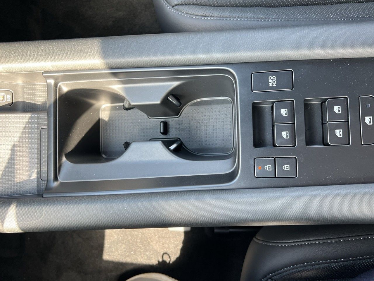 Hyundai IONIQ 6 77,4 kWH UNIQ MATRIX*ACC*APP*ALLRAD*HUD