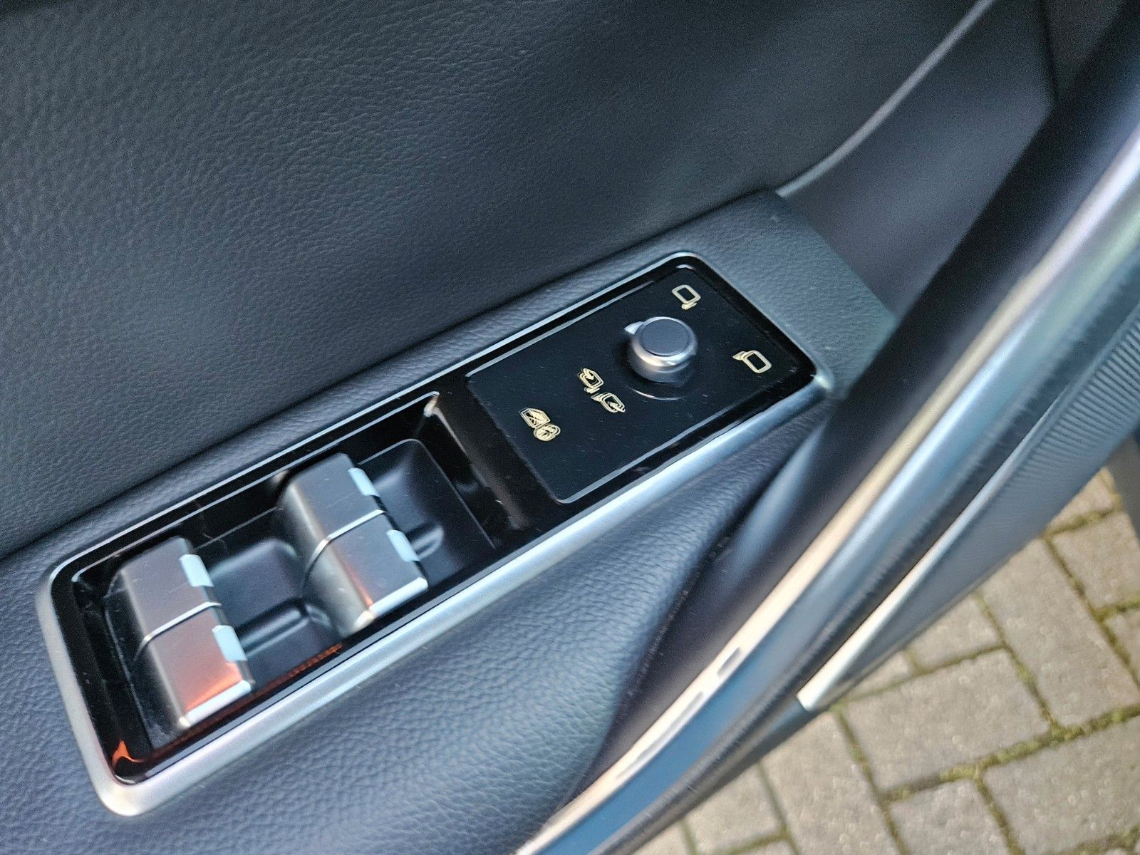 Jaguar F-PACE R-Dynamic SE AWD STDHZG KAM LED