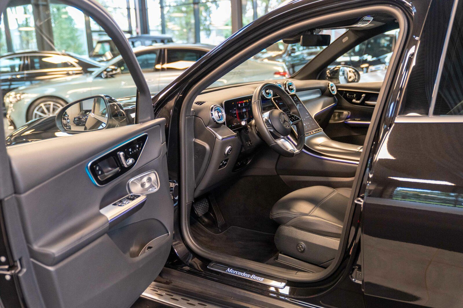 Mercedes-Benz GLC 220 d 4M AVANTGARDE Burmester Pano Sitzklima