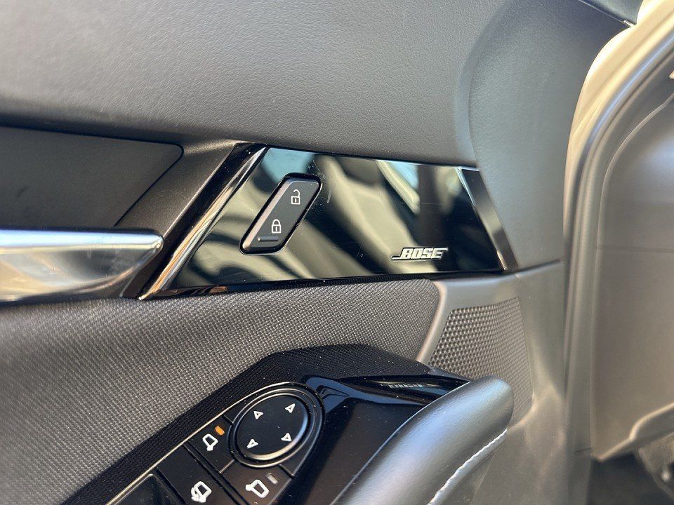 Mazda CX-30 Exclusive-line 1.Hand BOSE Matrix Notbrems