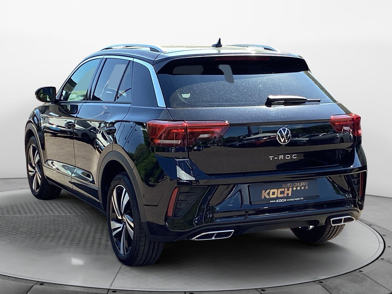 Volkswagen T-Roc 1.5TSI R-Line - Samsaru's Car Outlet