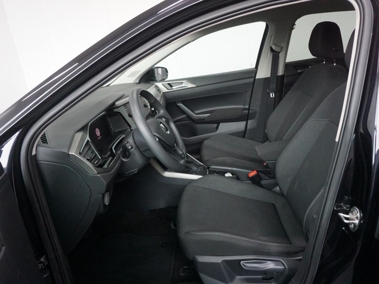 Volkswagen Polo Comfortline 1.0 TSI - Samsaru's Car Outlet