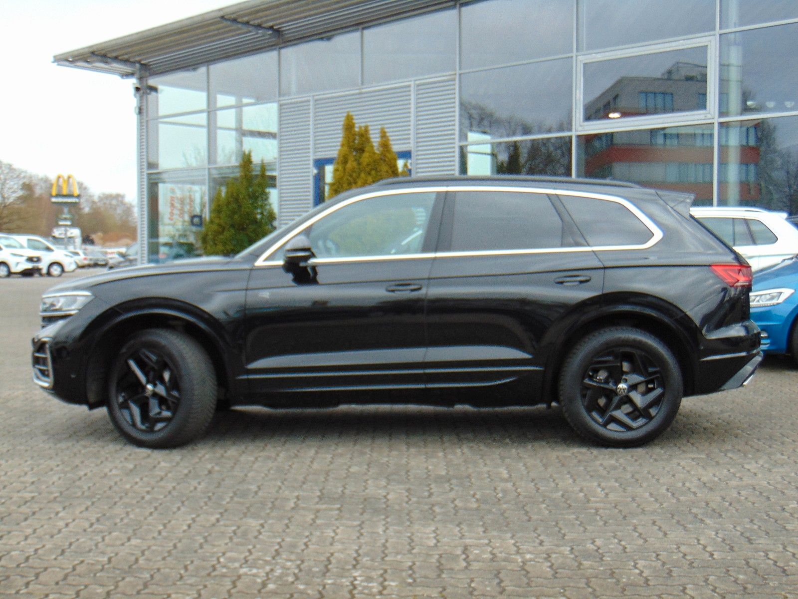Volkswagen Touareg 3.0 TDI 4Motion R-Line - IQ Light - Pano