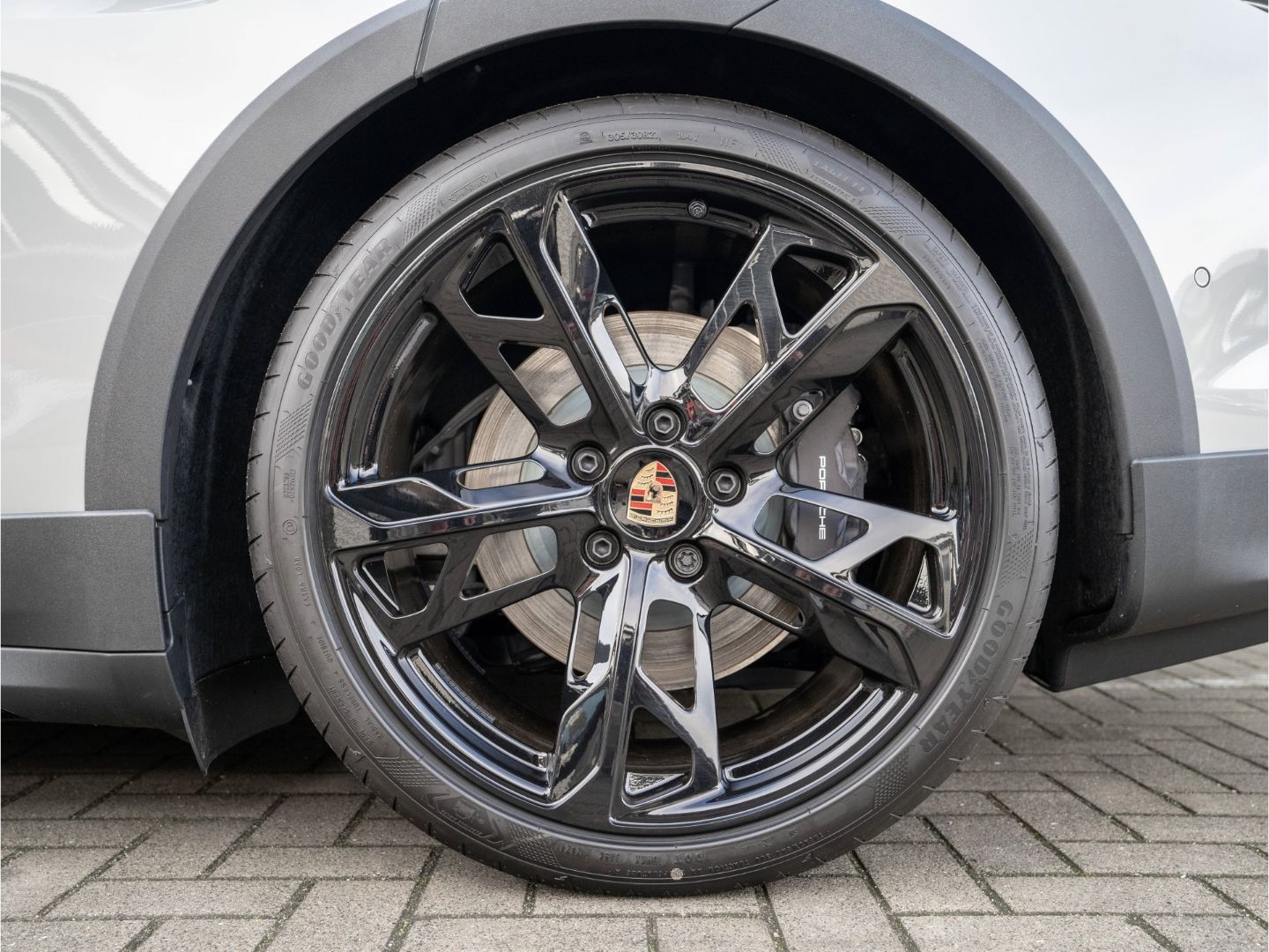 Porsche Taycan 4 Cross Turismo 21'', Offroad Design Pake
