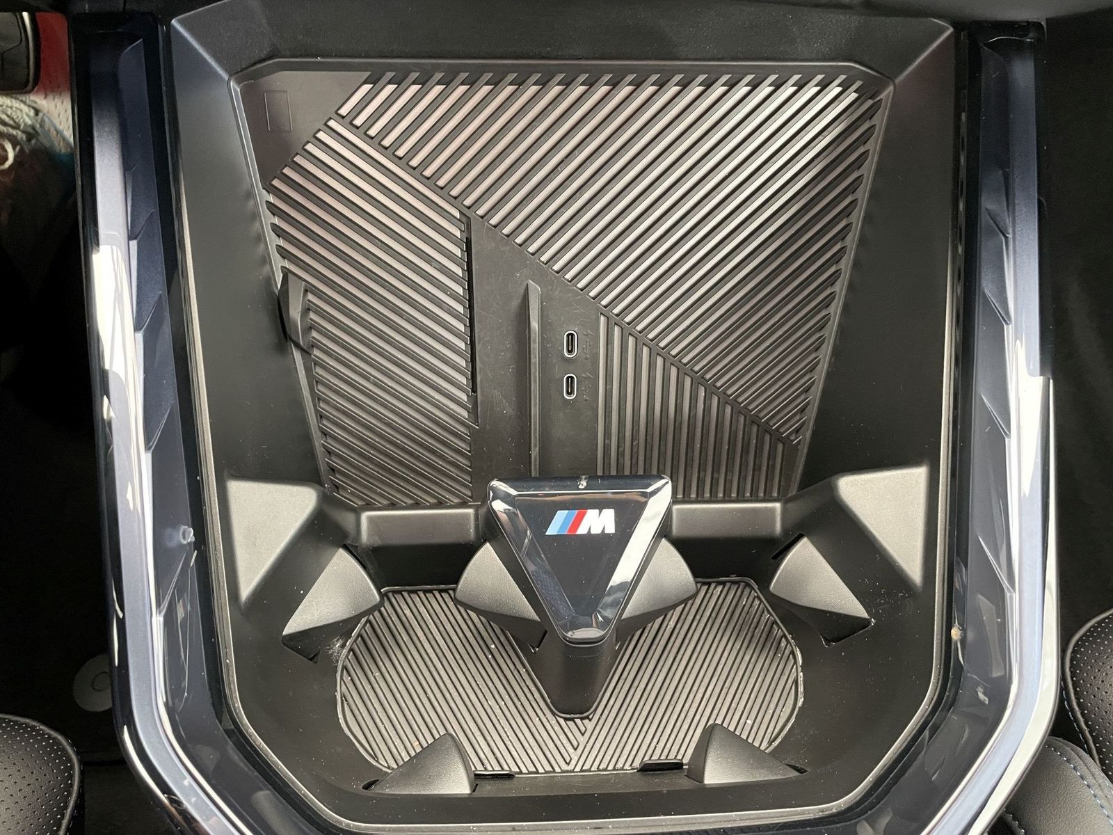 BMW X3 20d xDrive M Sport Paket Head Up AHKHK HiFi D