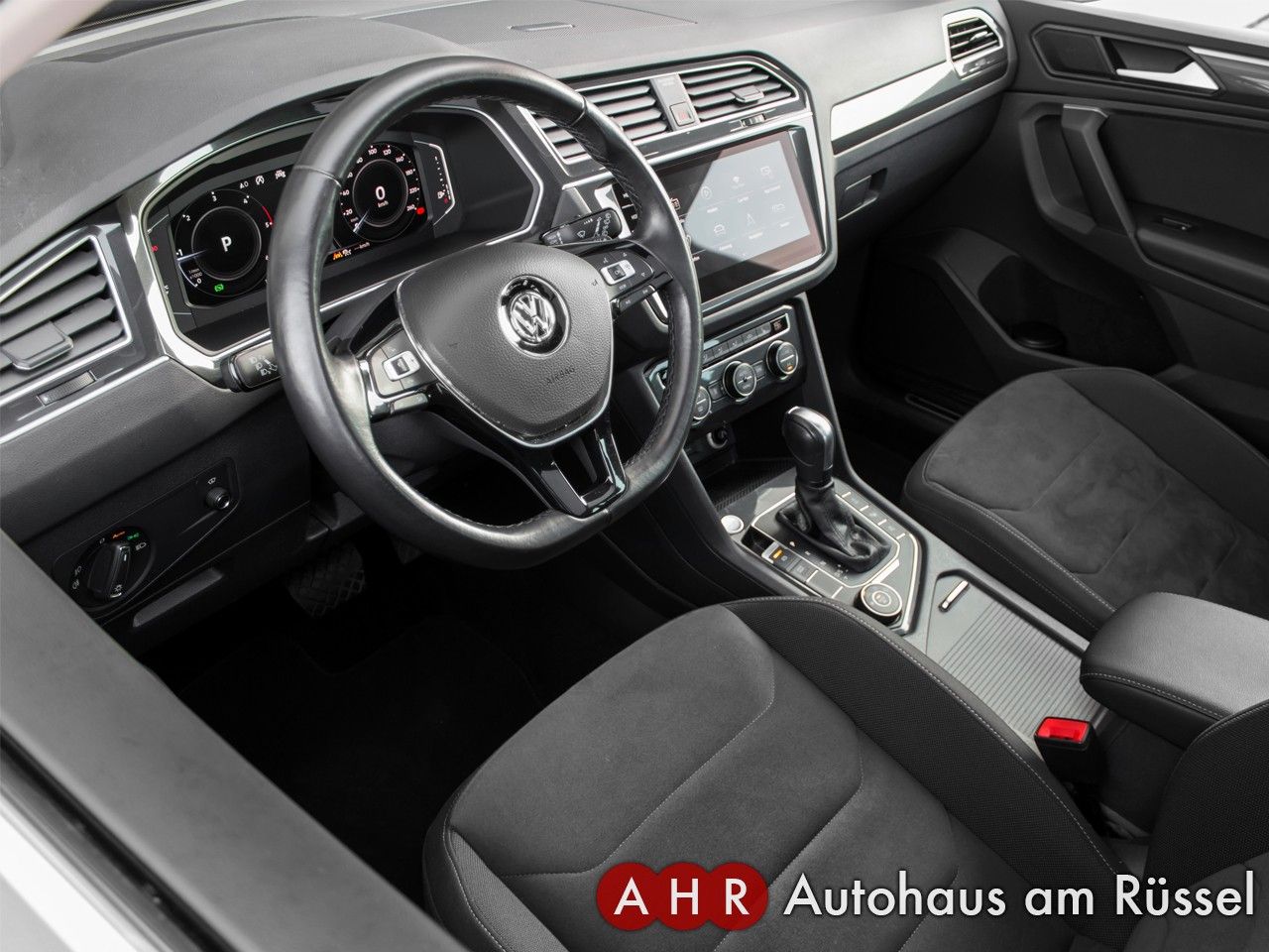 Volkswagen Tiguan Highline 2.0 TDI 4Motion - Samsaru's Car Outlet