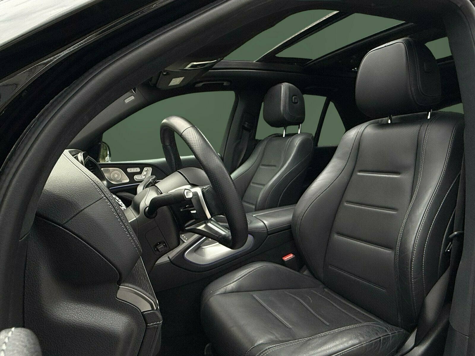 Mercedes-Benz GLE 580 4M AMG+NIGHT+7-SITZ+AIRM+AHK+DISTRO+PANO