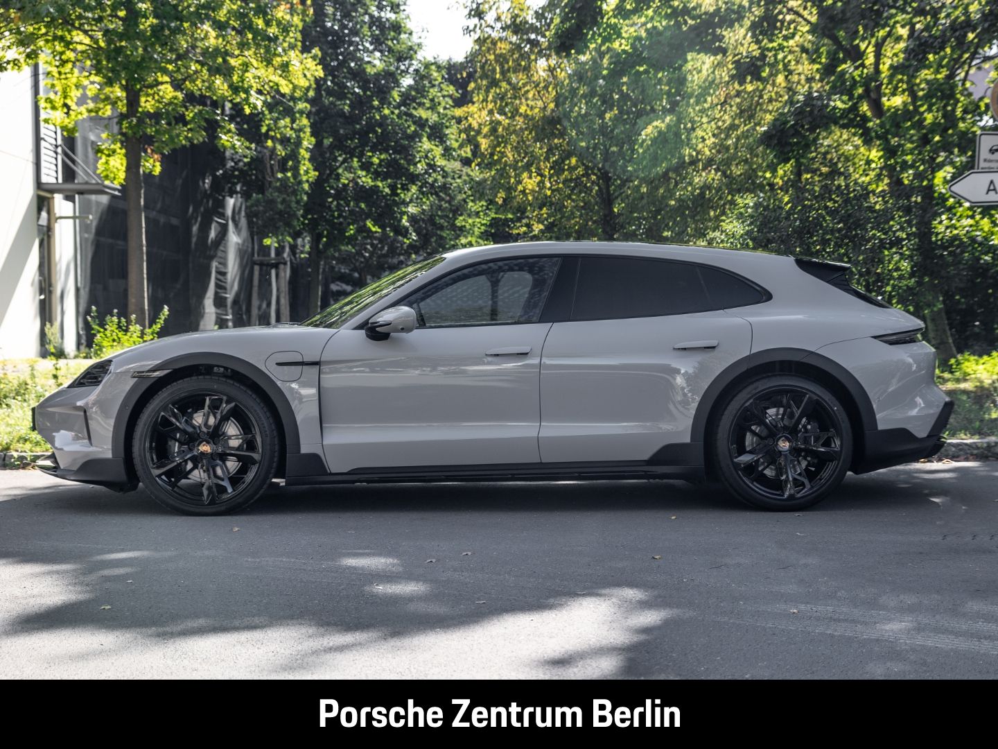 Porsche Taycan 4 Cross Turismo InnoDrive HD-Matrix LED