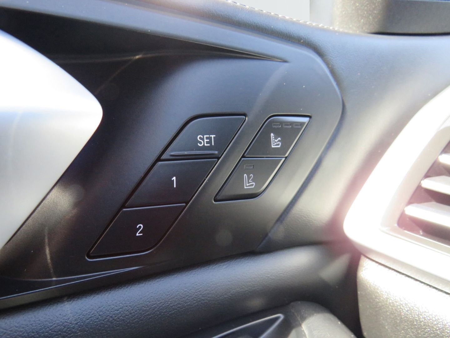 BMW X5 XDRIVE45E M-Sport Pano AHK HuD Laser Luftfede