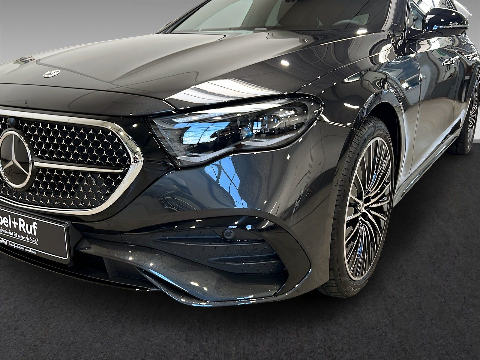 Mercedes-Benz E 450 d 4M T AMG+DISTR+SUPERSCREEN+Burm+AHK+360°
