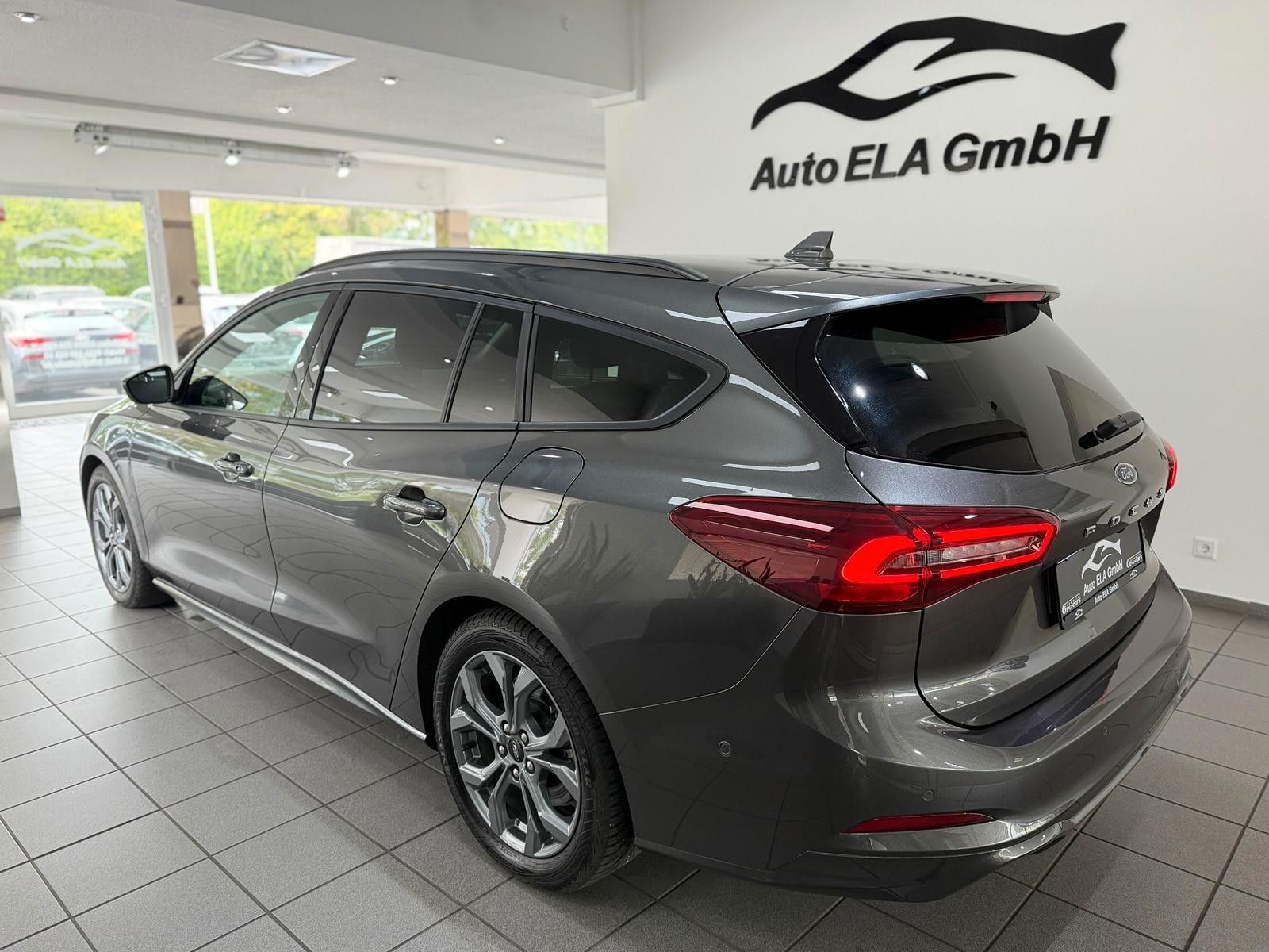 Ford Focus Turnier ST-Line X Aut. 1.Hand|AHK|HUD|PDC