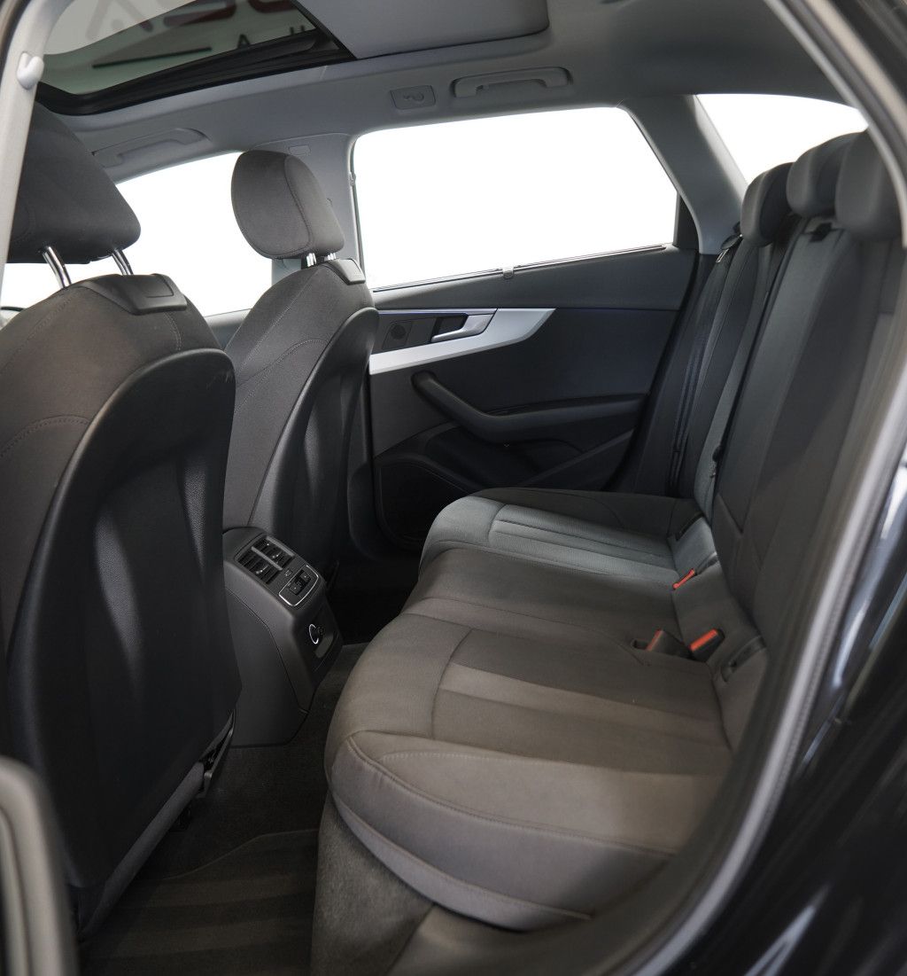 Audi A4 Avant 40 TDI q. - Samsaru's Car Outlet