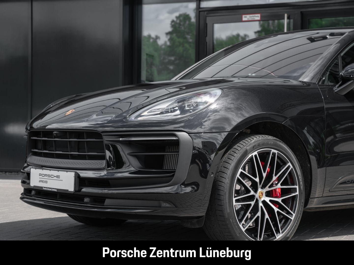 Porsche Macan GTS - Samsaru's Car Outlet