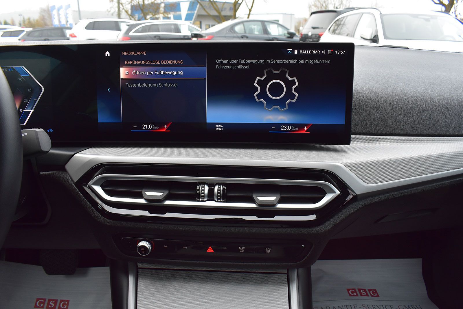 BMW 320 d xDrive LED+Widscreen+DAB+Navi+Kamera+ACC