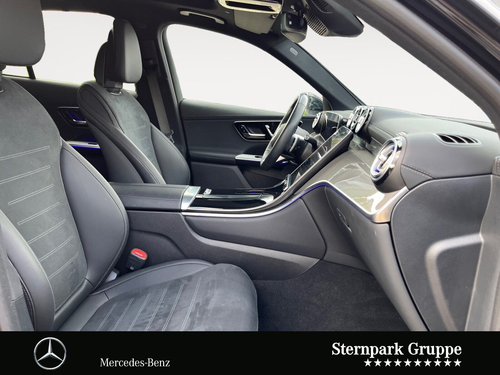 Mercedes-Benz GLC 300 4M AMG Premium Plus +DISTRO+AHK+PSD+HuD+