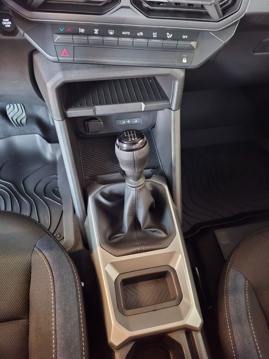 Dacia Duster TCe 130 - Samsaru's Car Outlet