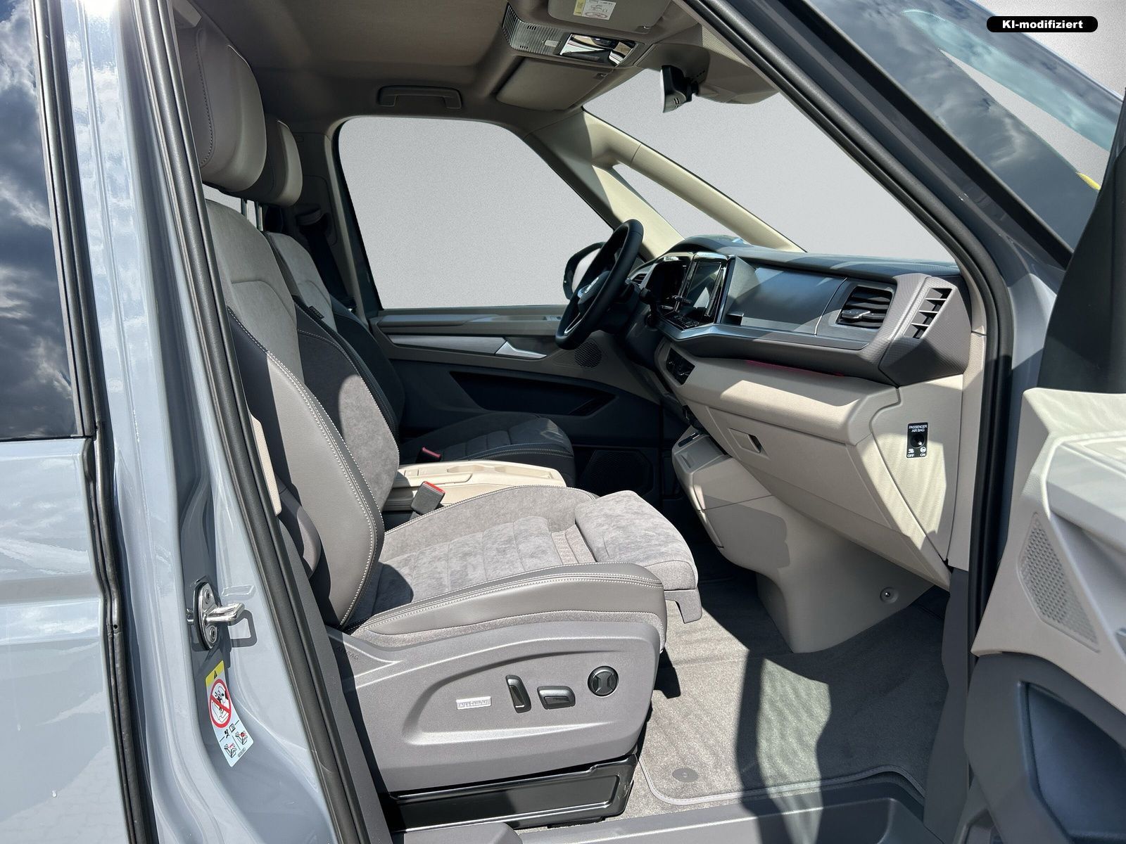 Volkswagen T7 Multivan lang 1.5 eHybrid Edition 4M+MATRIX