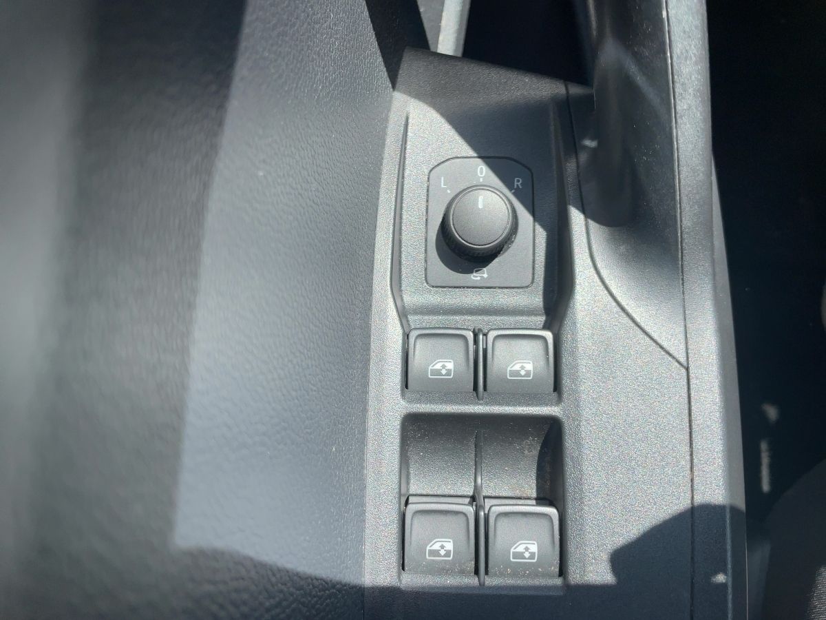 Seat Arona 1.0 TSI Style - Samsaru's Car Outlet