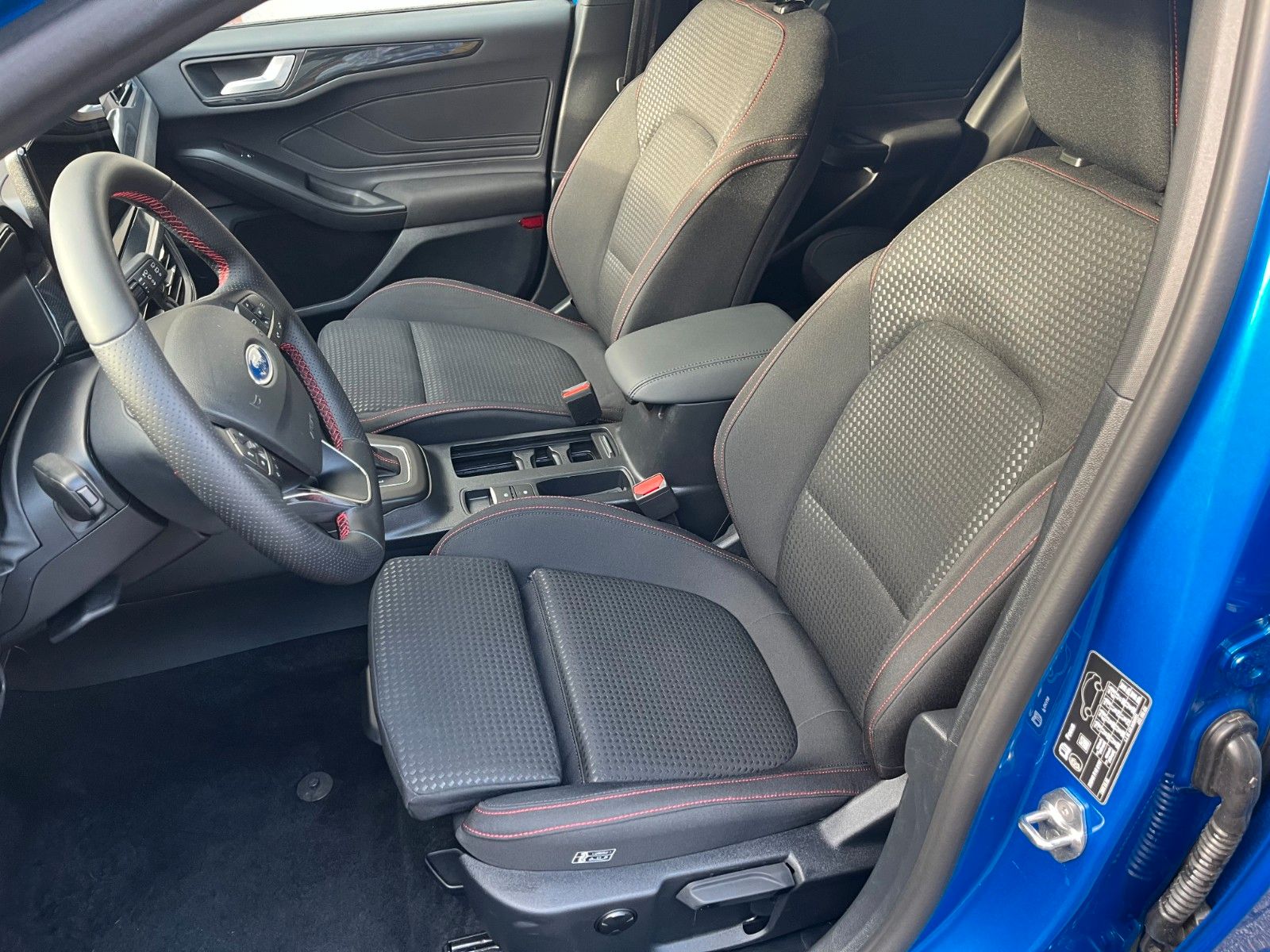 Ford Focus Turnier ST-Line X - Matrix LED, B&O, ACC
