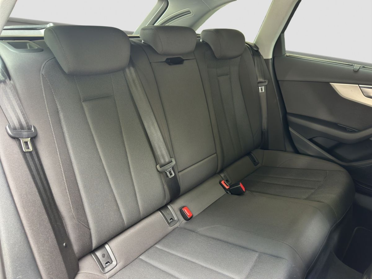 Audi A4 Avant S line 35 TFSI - Samsaru's Car Outlet