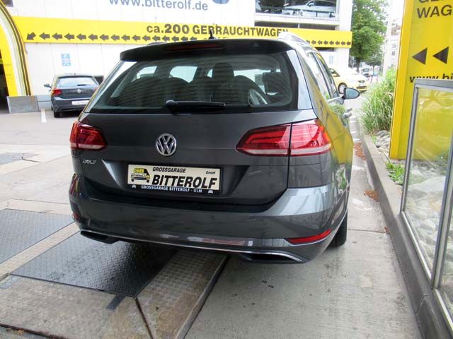 Volkswagen Golf Variant 2.0TDI DSG Comfortl - Samsaru's Car Outlet