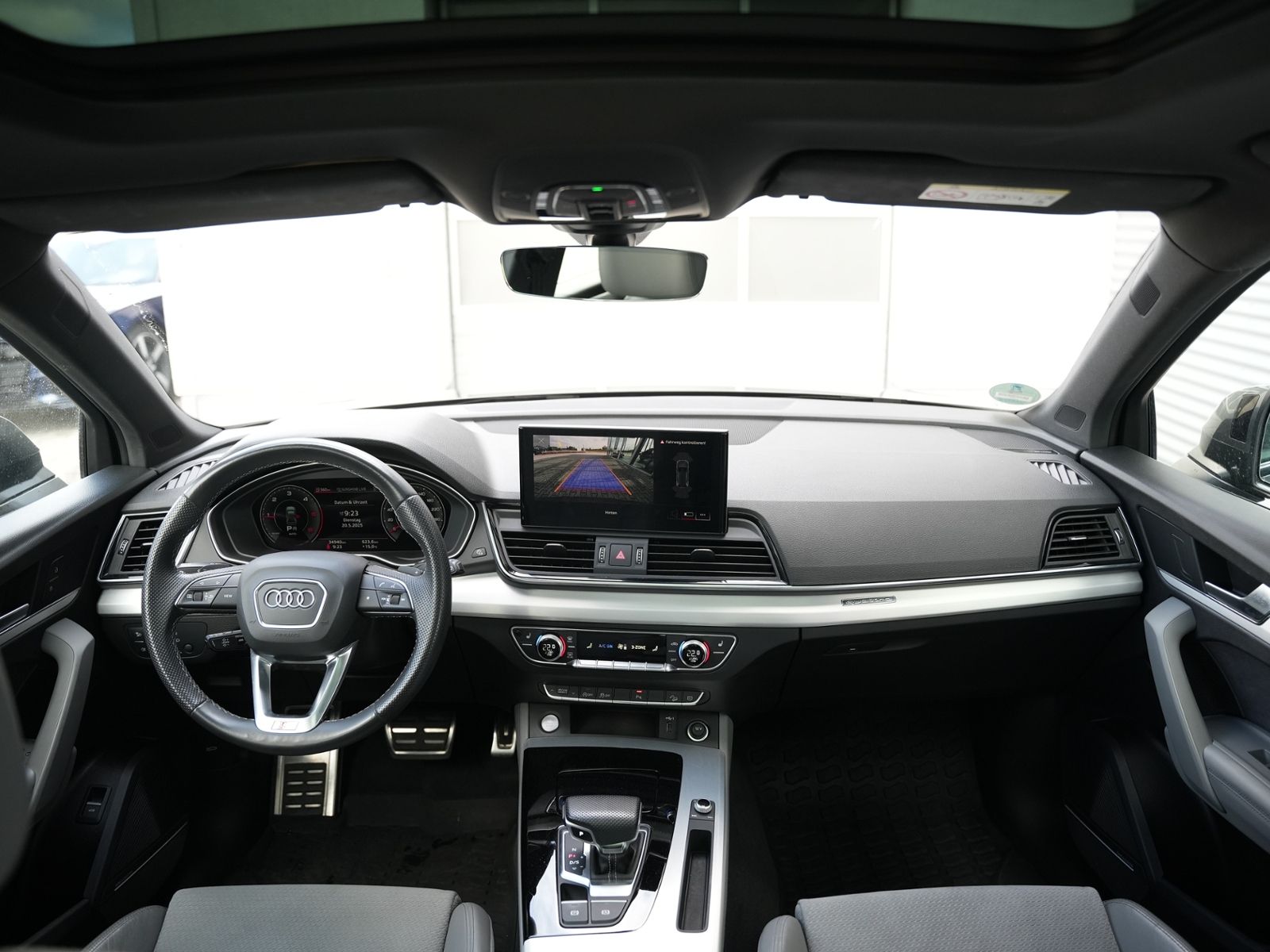 Audi Q5 40 TDI quattro S line - Samsaru's Car Outlet