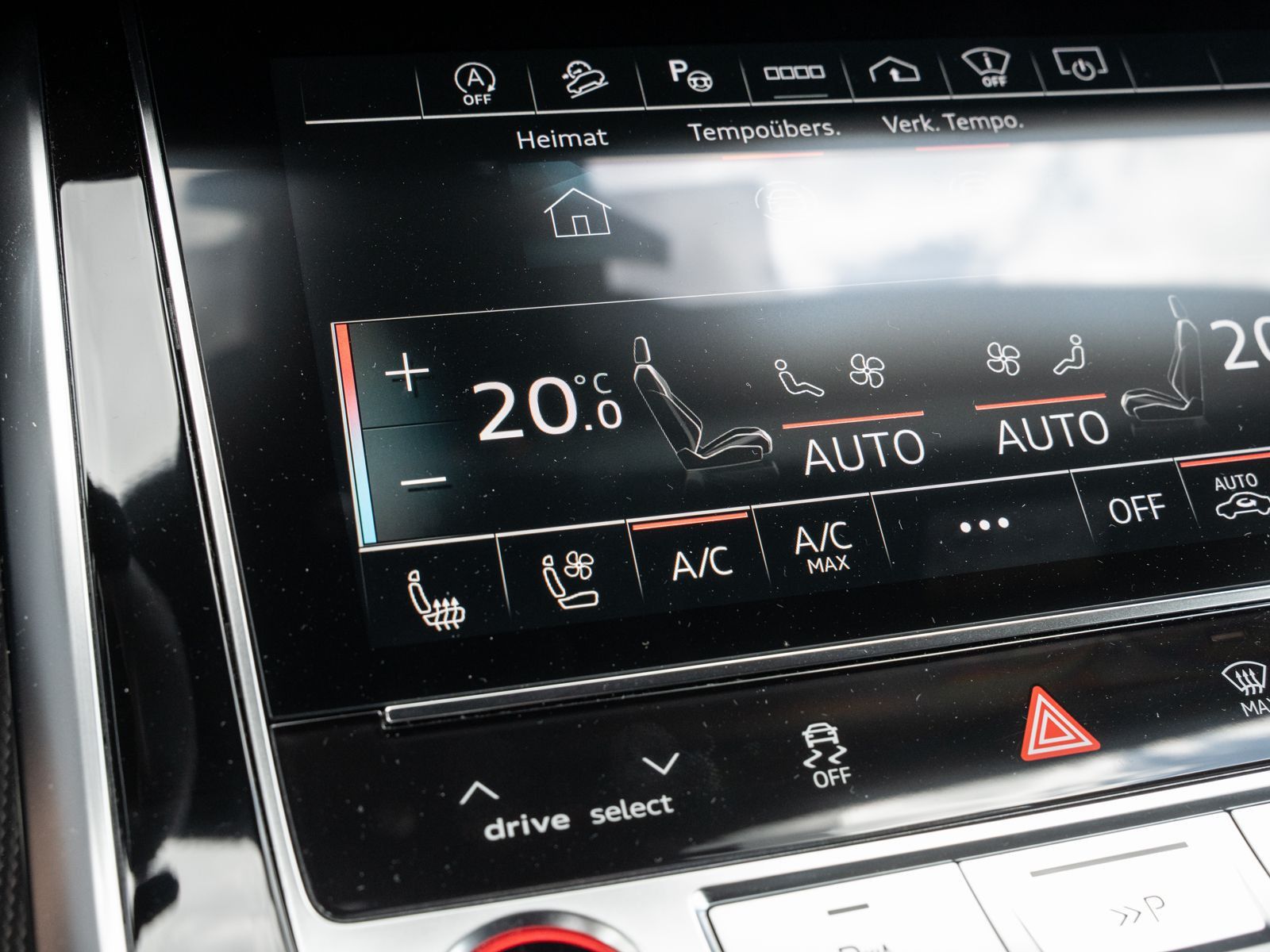 Audi RS Q8 AHK/Pano/B&O/HD/Matrix/HUD/uvm.