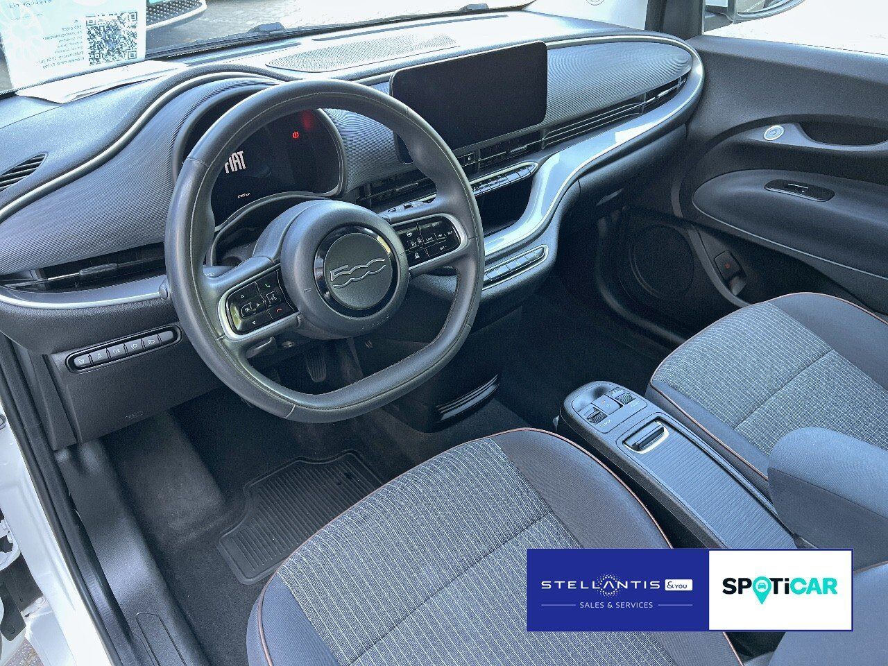 Fiat 500e Icon - Samsaru's Car Outlet