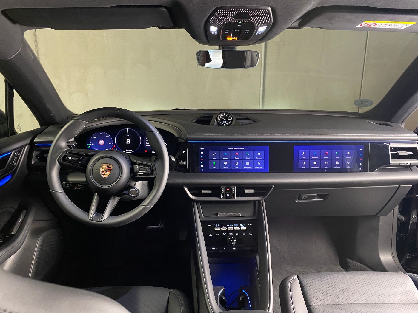 Porsche Macan 4 | Panorama Dachsystem | Beifahrerdisplay