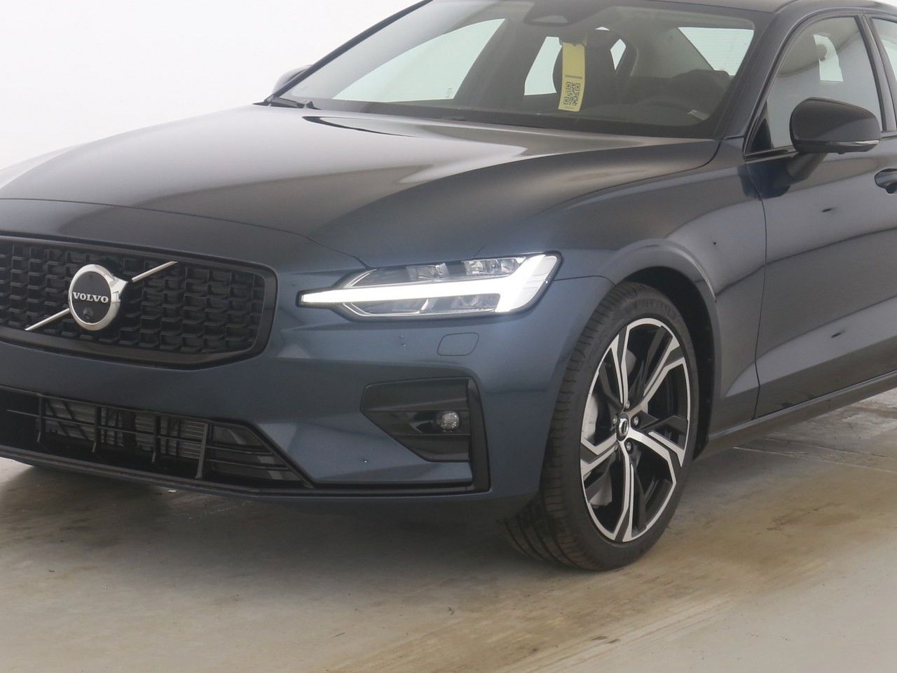 Volvo S60 B5  Ultimate Dark AWD
