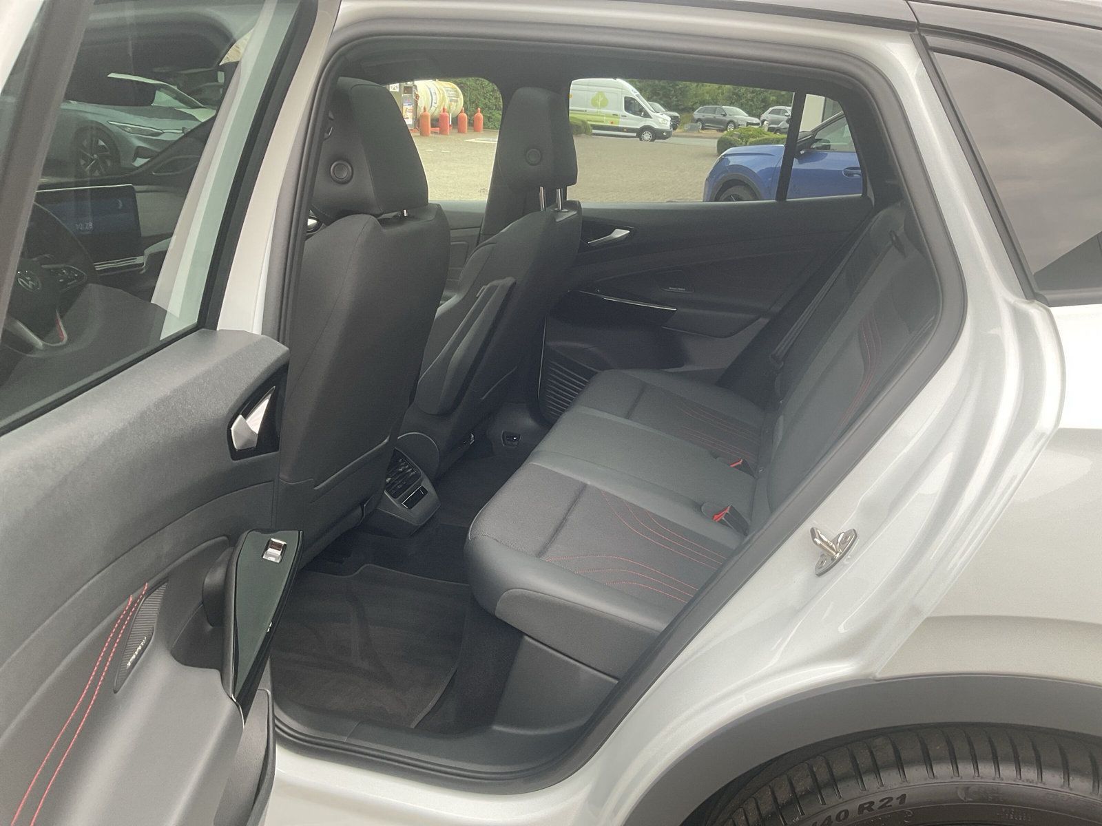 Volkswagen ID.4 GTX 4Motion DSG AHK RFK Sitzhzg Navi