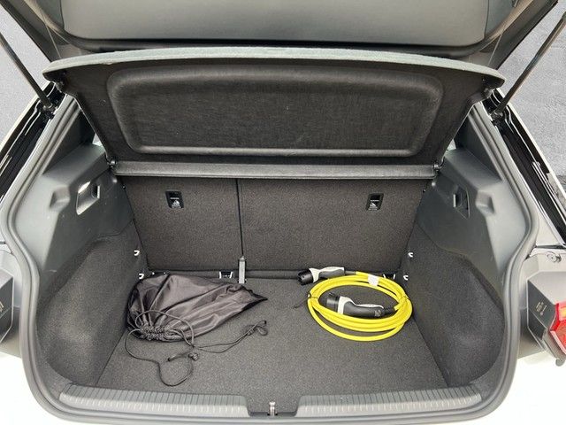 Volkswagen ID.3 Pro Performance - Samsaru's Car Outlet