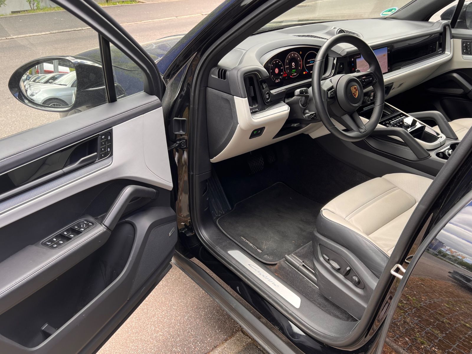 Porsche Cayenne E-Hyb. #MASSAGE! HINTERACHS! INNO! AHK!