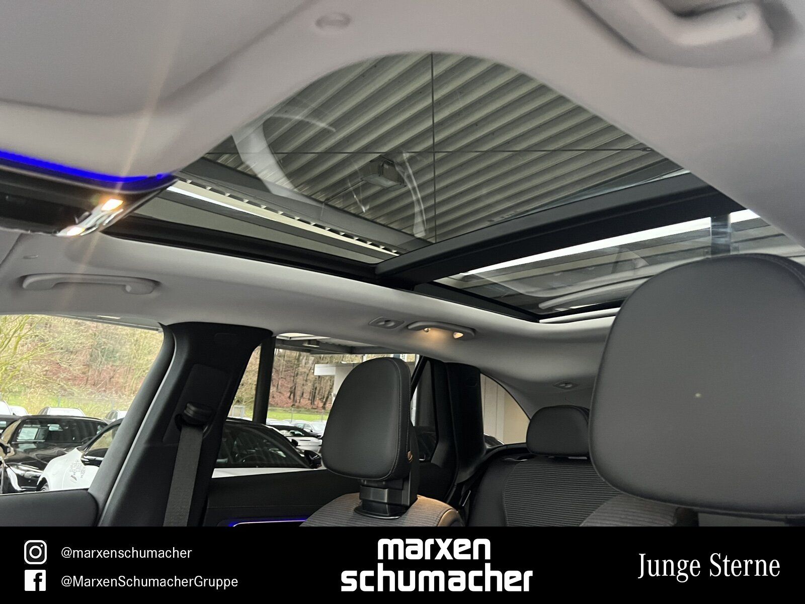 Mercedes-Benz GLC 220 d 4M AVANTGARDE Pano+360°+AHK+DIGITAL
