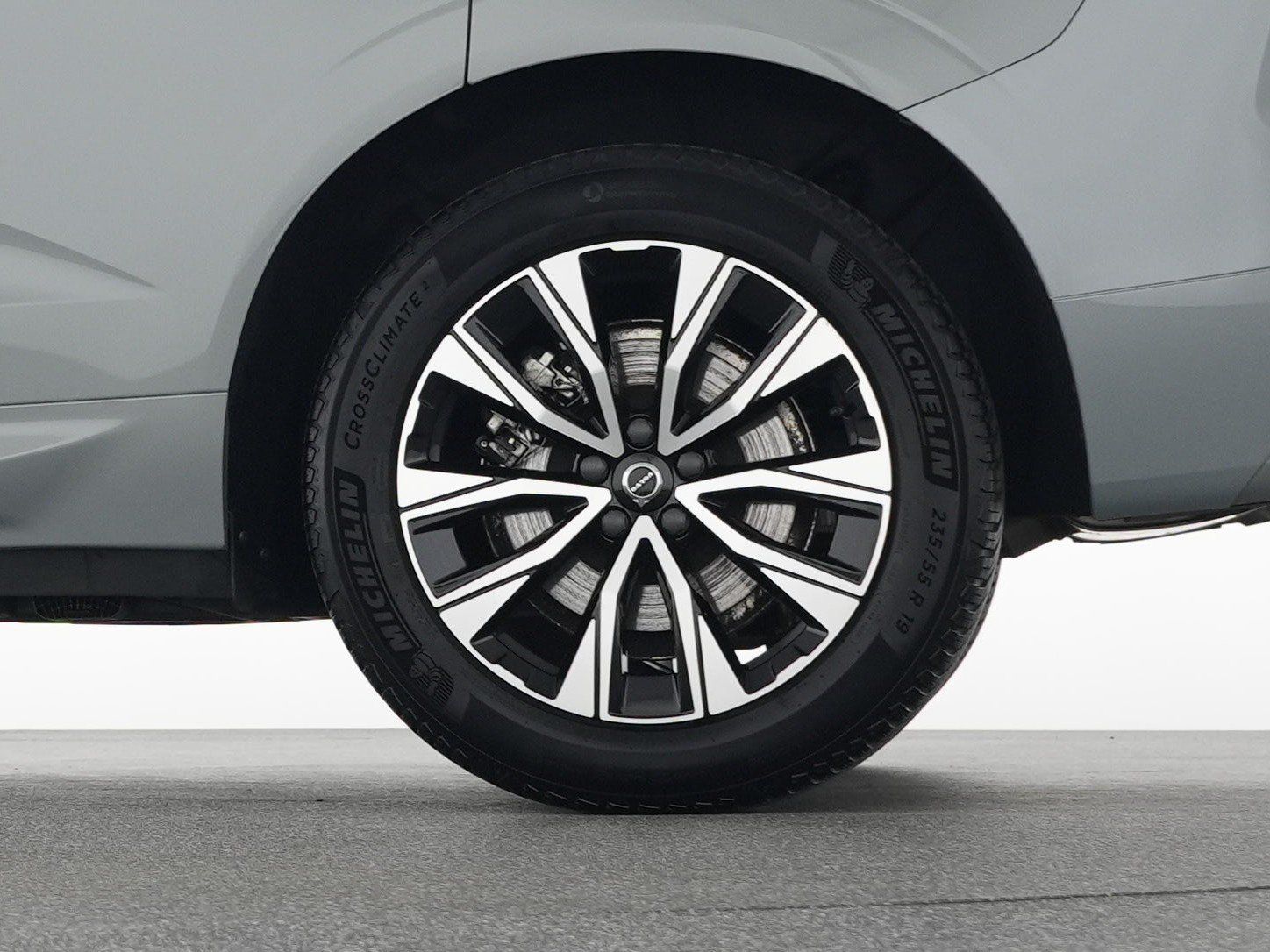 Volvo XC60 B4 Diesel Geartronic Plus Dark