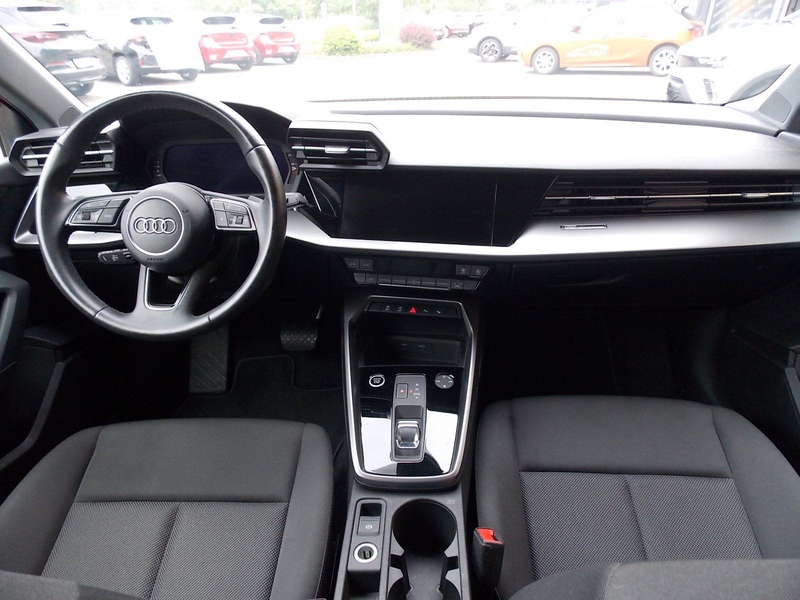 Audi A3 30 TFSI Sportback S tronic advanced