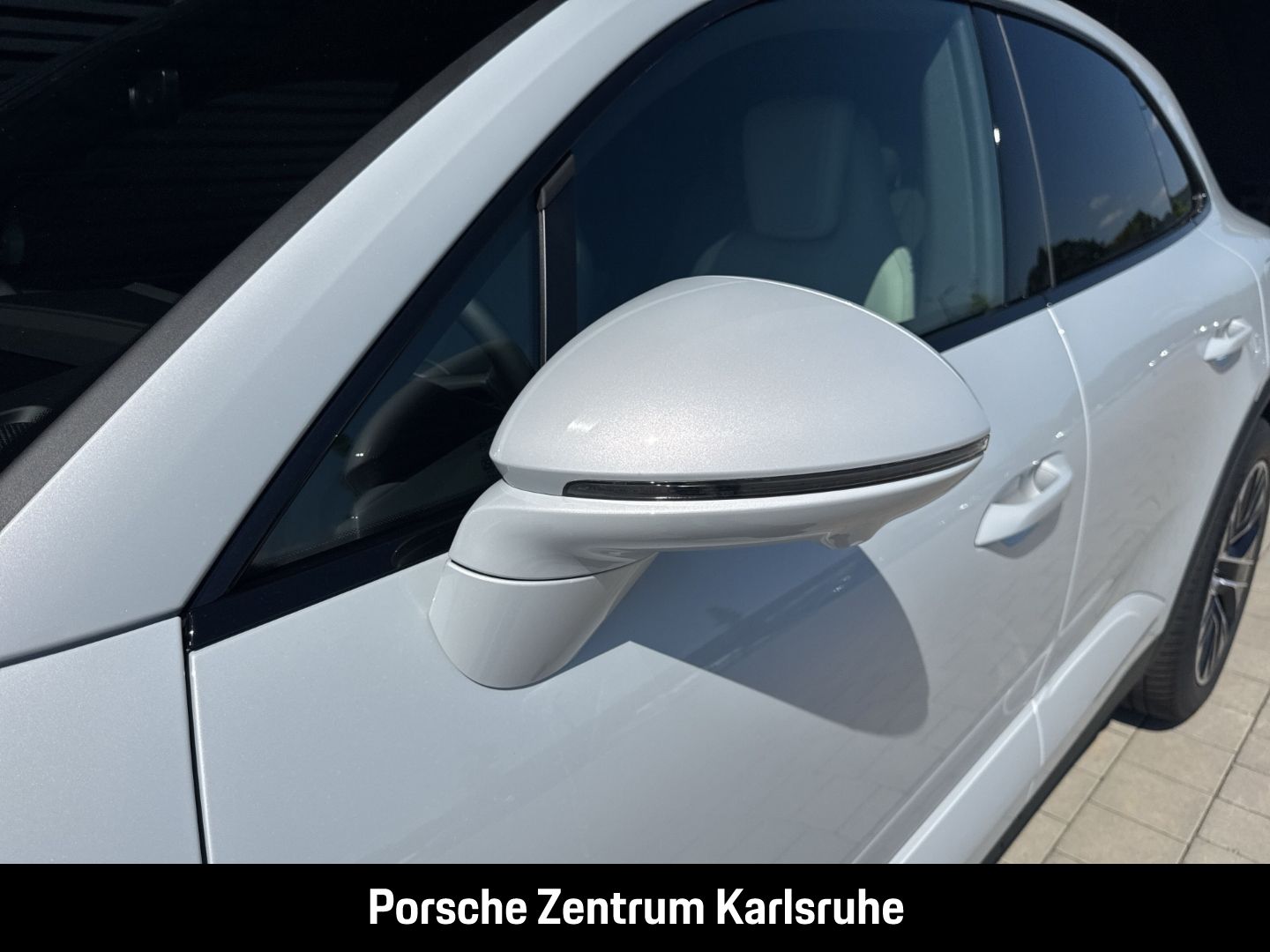 Porsche Macan 4S BOSE Panoramadach Rückfahrkamera LED