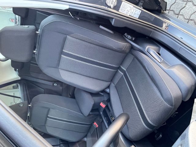Volkswagen T-Roc Style 1.0 TSI - Samsaru's Car Outlet